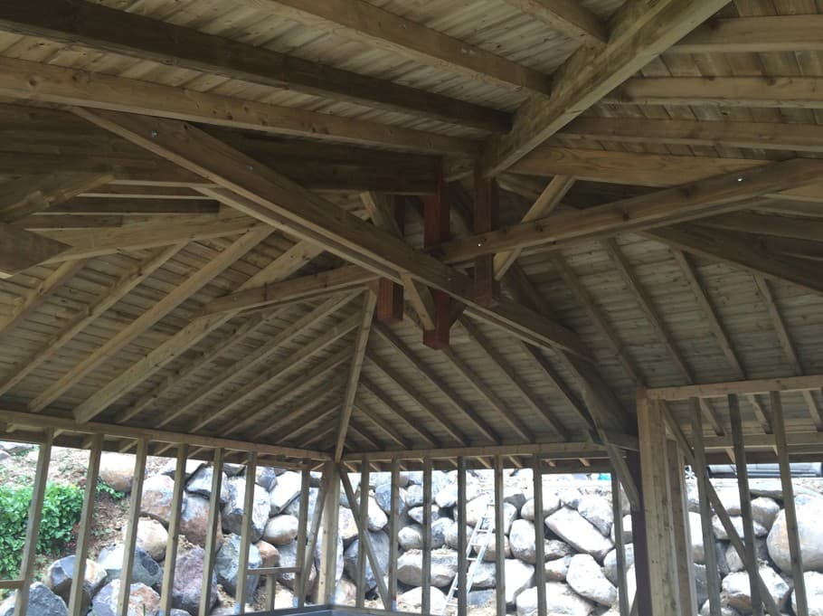 Intervention & restauration sur charpentes anciennes - visuel 1