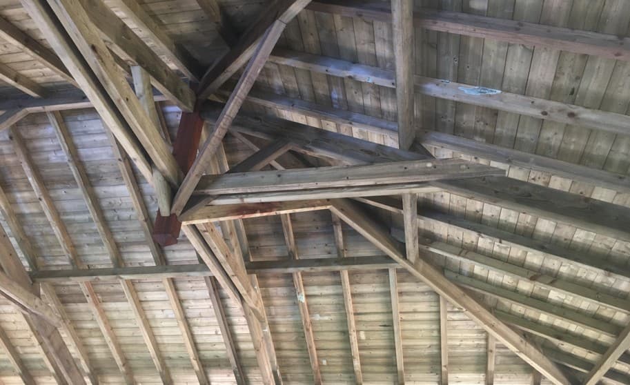 Intervention & restauration sur charpentes anciennes - visuel 4